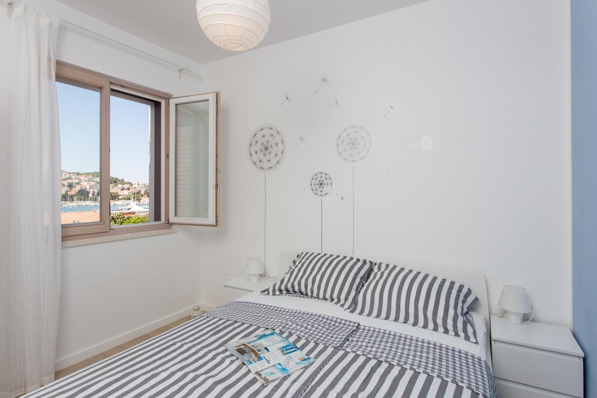 Apartments Villa Karmen ดูบรอฟนิก ภายนอก รูปภาพ